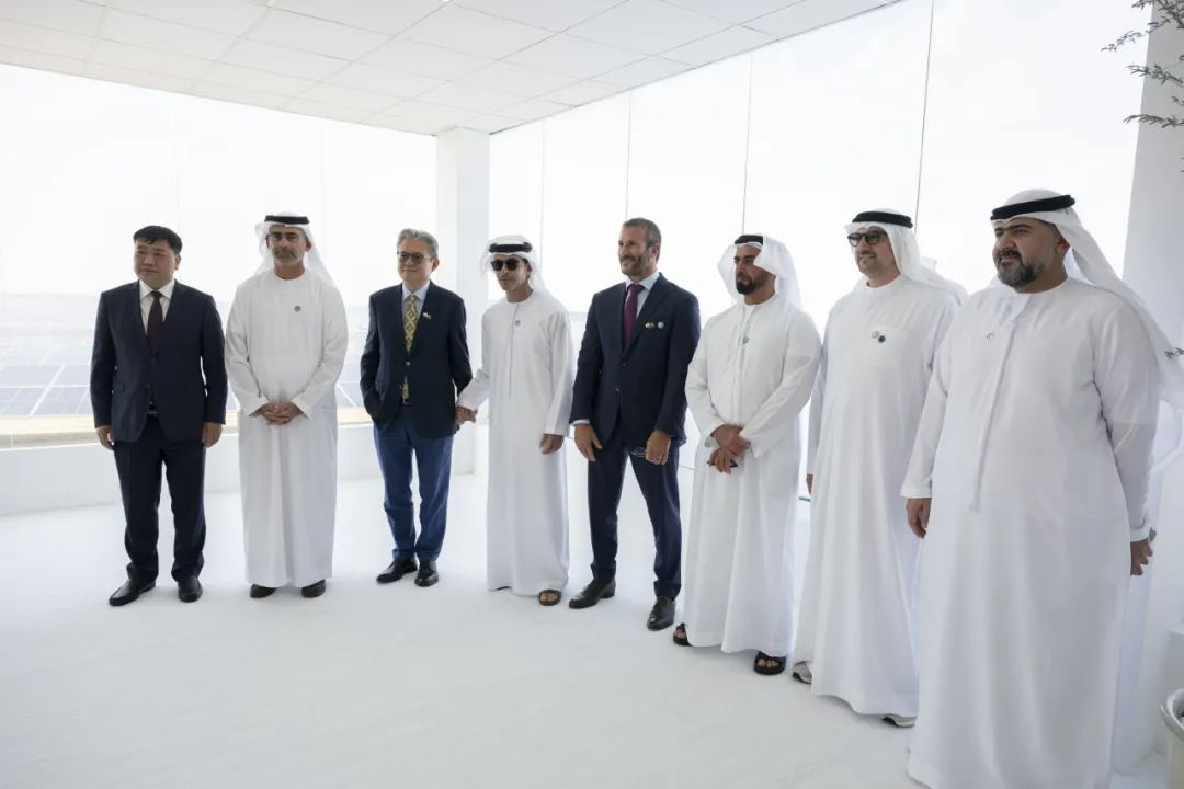304永利集团再出圈！阿布扎比2GWAlDhafra光伏电站项目举行揭幕庆典仪式